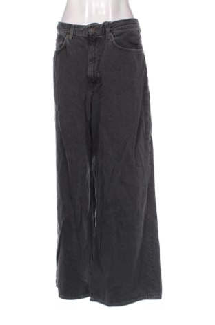 Дамски дънки COS, Размер XL, Цвят Сив, Цена 38,25 €