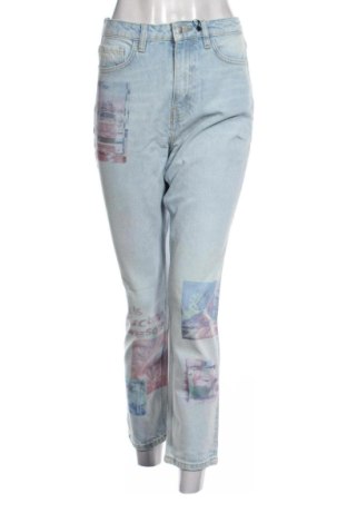 Női farmernadrág Desigual, Méret S, Szín Sokszínű, Ár 44 009 Ft