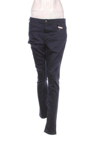 Дамски дънки Esmara, Размер XL, Цвят Син, Цена 15,33 €