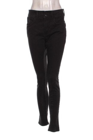 Blugi de femei Guess, Mărime M, Culoare Negru, Preț 549,99 Lei