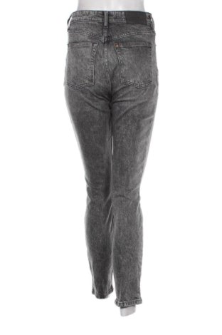 Blugi de femei H&M, Mărime S, Culoare Gri, Preț 91,99 Lei