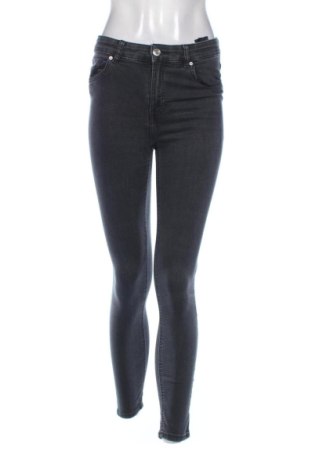 Γυναικείο Τζίν H&M, Μέγεθος S, Χρώμα Μαύρο, Τιμή 12,28 €