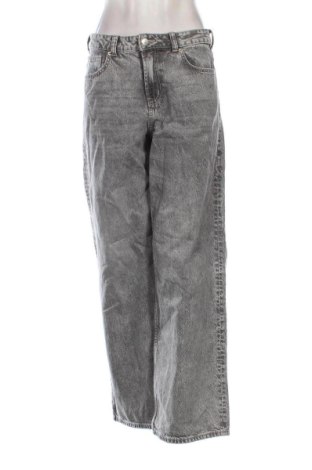 Blugi de femei H&M Divided, Mărime L, Culoare Gri, Preț 91,99 Lei