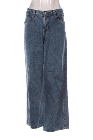 Blugi de femei Levi's, Mărime M, Culoare Albastru, Preț 549,99 Lei