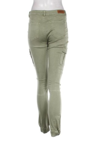 Damskie jeansy ONLY, Rozmiar S, Kolor Zielony, Cena 207,99 zł