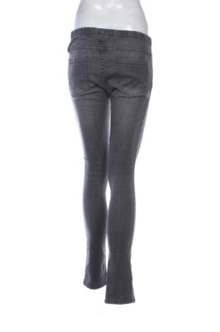 Blugi de femei Pieces, Mărime S, Culoare Gri, Preț 88,62 Lei