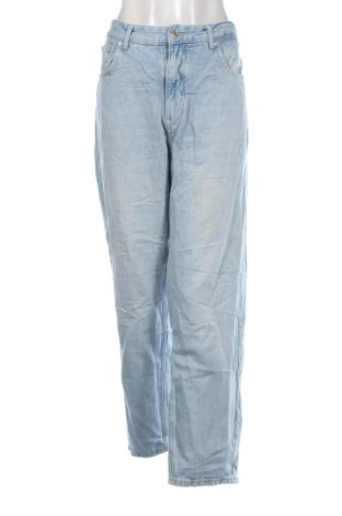 Blugi de femei Pull&Bear, Mărime L, Culoare Albastru, Preț 91,99 Lei