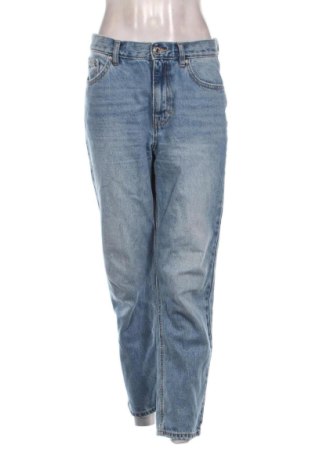 Damskie jeansy Pull&Bear, Rozmiar M, Kolor Niebieski, Cena 123,99 zł