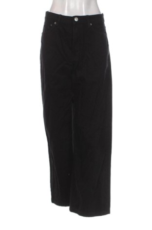 Damskie jeansy Pull&Bear, Rozmiar S, Kolor Czarny, Cena 94,99 zł