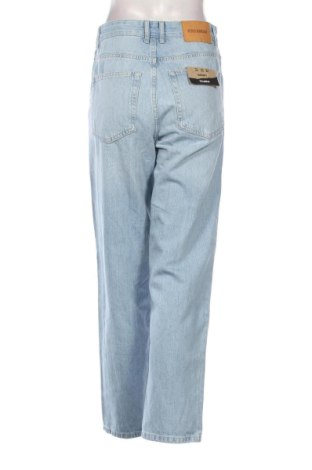 Damskie jeansy Pull&Bear, Rozmiar M, Kolor Niebieski, Cena 123,99 zł