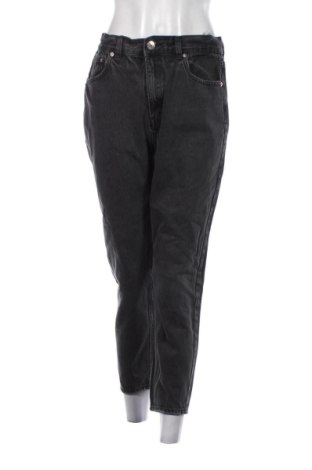 Γυναικείο Τζίν Pull&Bear, Μέγεθος M, Χρώμα Μαύρο, Τιμή 17,99 €