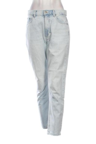 Blugi de femei Pull&Bear, Mărime L, Culoare Albastru, Preț 73,99 Lei