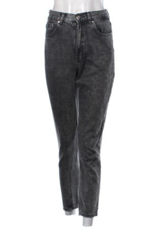 Damskie jeansy Pull&Bear, Rozmiar S, Kolor Szary, Cena 80,38 zł