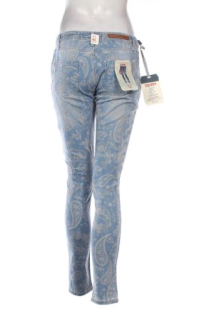 Női farmernadrág Silvian Heach, Méret M, Szín Sokszínű, Ár 36 364 Ft