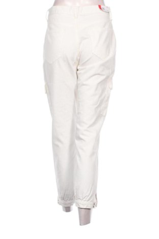 Дамски дънки Sinsay, Размер S, Цвят Бял, Цена 14,74 €