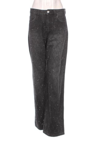 Blugi de femei Stradivarius, Mărime M, Culoare Gri, Preț 73,00 Lei