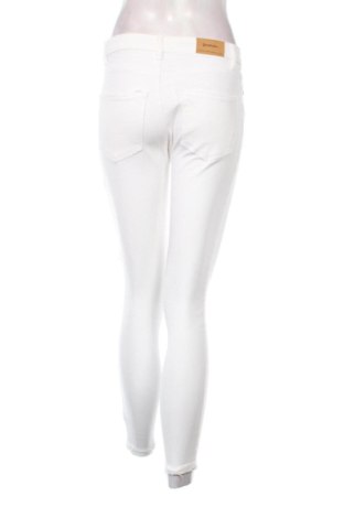 Dámske džínsy  Stradivarius, Veľkosť S, Farba Biela, Cena  17,95 €