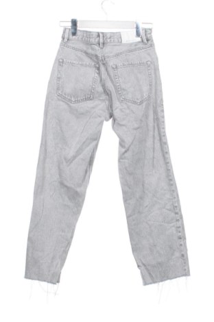 Damen Jeans Stradivarius, Größe S, Farbe Grau, Preis 19,99 €