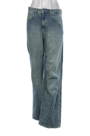 Damskie jeansy Stradivarius, Rozmiar M, Kolor Niebieski, Cena 86,00 zł