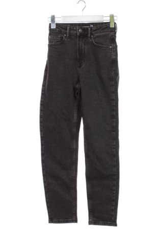 Dámske džínsy  Stradivarius, Veľkosť XXS, Farba Čierna, Cena  22,95 €