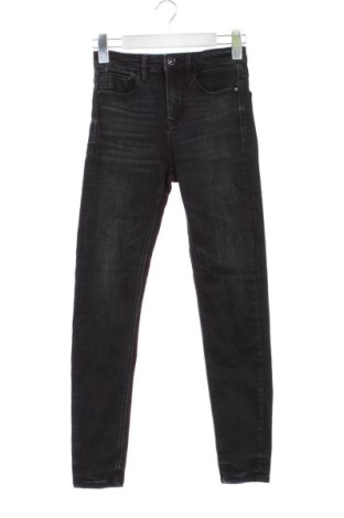 Dámské džíny  Stradivarius, Velikost XXS, Barva Černá, Cena  439,00 Kč