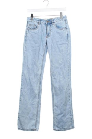 Γυναικείο Τζίν Stradivarius, Μέγεθος S, Χρώμα Μπλέ, Τιμή 28,99 €