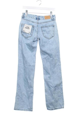 Γυναικείο Τζίν Stradivarius, Μέγεθος S, Χρώμα Μπλέ, Τιμή 28,99 €