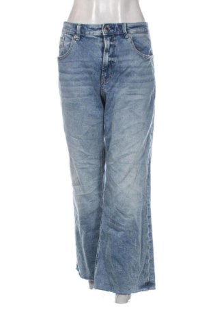 Blugi de femei Stradivarius, Mărime XL, Culoare Albastru, Preț 91,99 Lei