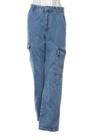 Γυναικείο Τζίν Stradivarius, Μέγεθος S, Χρώμα Μπλέ, Τιμή 15,00 €