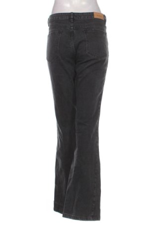 Női farmernadrág Stradivarius, Méret XL, Szín Fekete, Ár 6 198 Ft