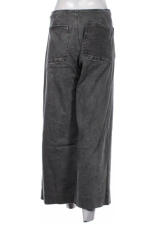 Blugi de femei Stradivarius, Mărime M, Culoare Negru, Preț 78,20 Lei