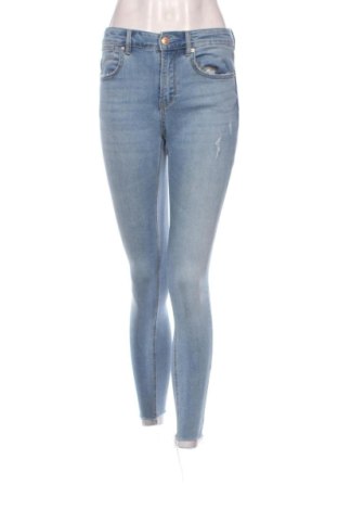 Dámské džíny  Stradivarius, Velikost S, Barva Modrá, Cena  425,00 Kč