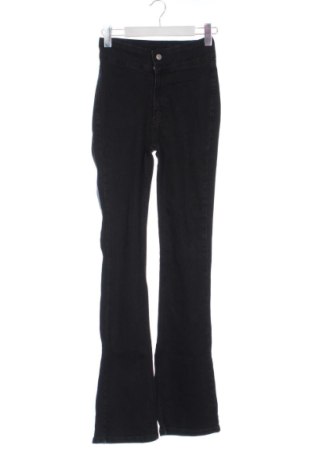 Dámské džíny  Trendyol, Velikost XS, Barva Černá, Cena  430,00 Kč