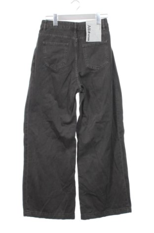 Blugi de femei Unbranded, Mărime S, Culoare Gri, Preț 145,99 Lei