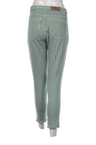 Blugi de femei Unbranded, Mărime M, Culoare Multicolor, Preț 91,99 Lei