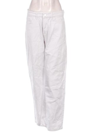 Дамски дънки Unbranded, Размер M, Цвят Бял, Цена 15,33 €