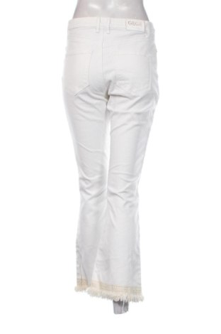 Blugi de femei Unbranded, Mărime M, Culoare Alb, Preț 91,99 Lei