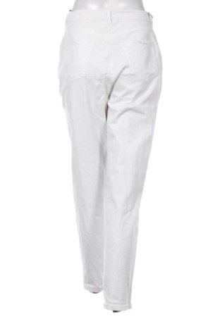 Blugi de femei Unbranded, Mărime M, Culoare Alb, Preț 78,20 Lei