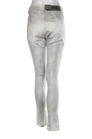 Blugi de femei Vero Moda, Mărime M, Culoare Gri, Preț 120,06 Lei