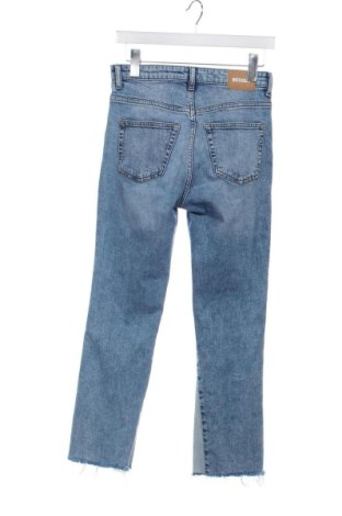 Дамски дънки Weekday, Размер S, Цвят Син, Цена 35,21 €