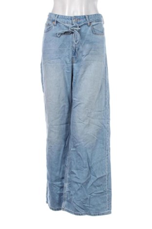 Blugi de femei Weekday, Mărime L, Culoare Albastru, Preț 129,99 Lei