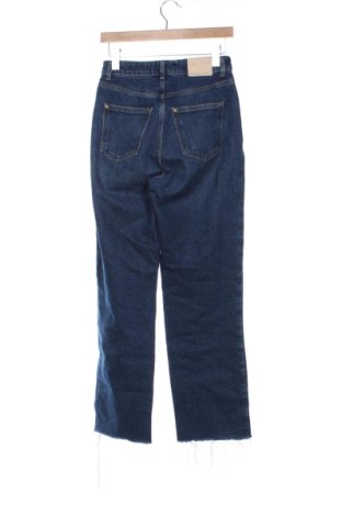 Blugi de femei Zara, Mărime XS, Culoare Albastru, Preț 77,94 Lei