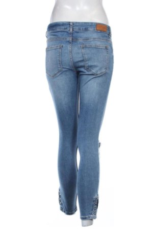 Damskie jeansy Zara, Rozmiar M, Kolor Niebieski, Cena 74,01 zł