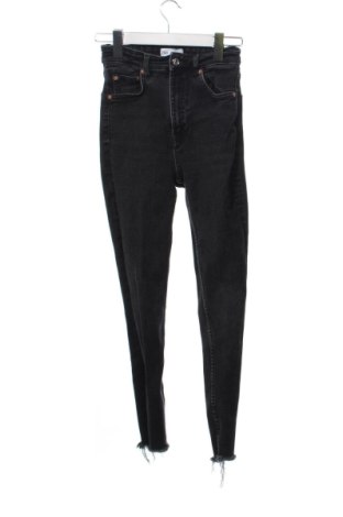 Damskie jeansy Zara, Rozmiar XS, Kolor Czarny, Cena 75,02 zł