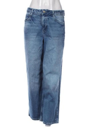 Blugi de femei Zara, Mărime M, Culoare Albastru, Preț 72,99 Lei