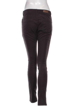 Pantaloni de velvet de femei H&M L.O.G.G., Mărime M, Culoare Negru, Preț 31,28 Lei