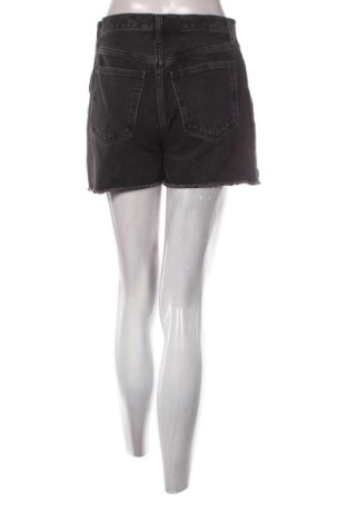 Pantaloni scurți de femei Abercrombie & Fitch, Mărime S, Culoare Negru, Preț 107,99 Lei