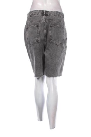 Γυναικείο κοντό παντελόνι About You, Μέγεθος M, Χρώμα Μαύρο, Τιμή 17,75 €