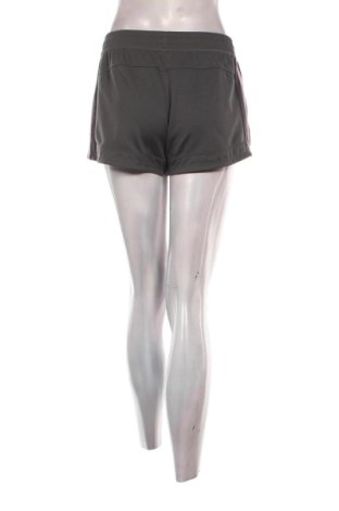 Γυναικείο κοντό παντελόνι Adidas, Μέγεθος S, Χρώμα Πολύχρωμο, Τιμή 20,99 €