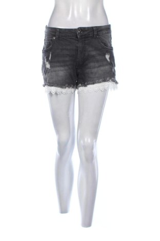 Pantaloni scurți de femei Amisu, Mărime M, Culoare Negru, Preț 93,84 Lei